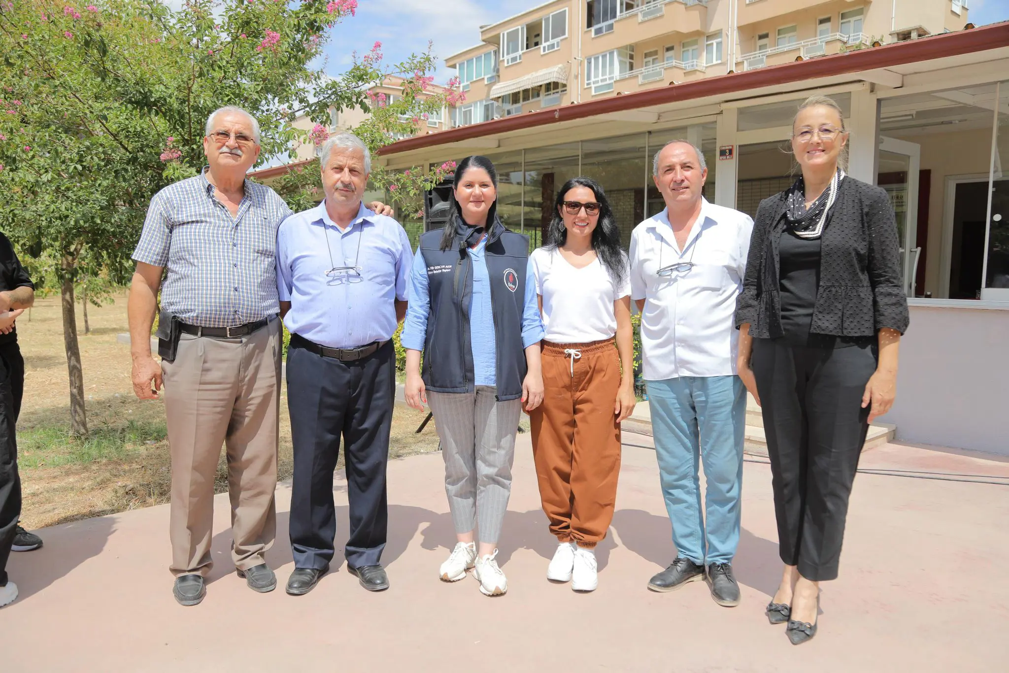 EDİRNE BELEDİYESİ’NDEN 17 AĞUSTOS MARMARA DEPREMİ’NİN 26. YILINDA ANMA PROGRAMI galeri görseli
